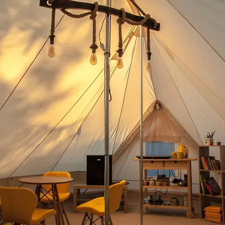 Glamping Z Alpakami Hotel Jankowice  Exterior photo