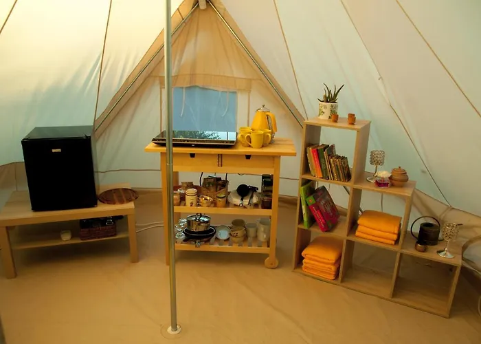 Glamping Z Alpakami